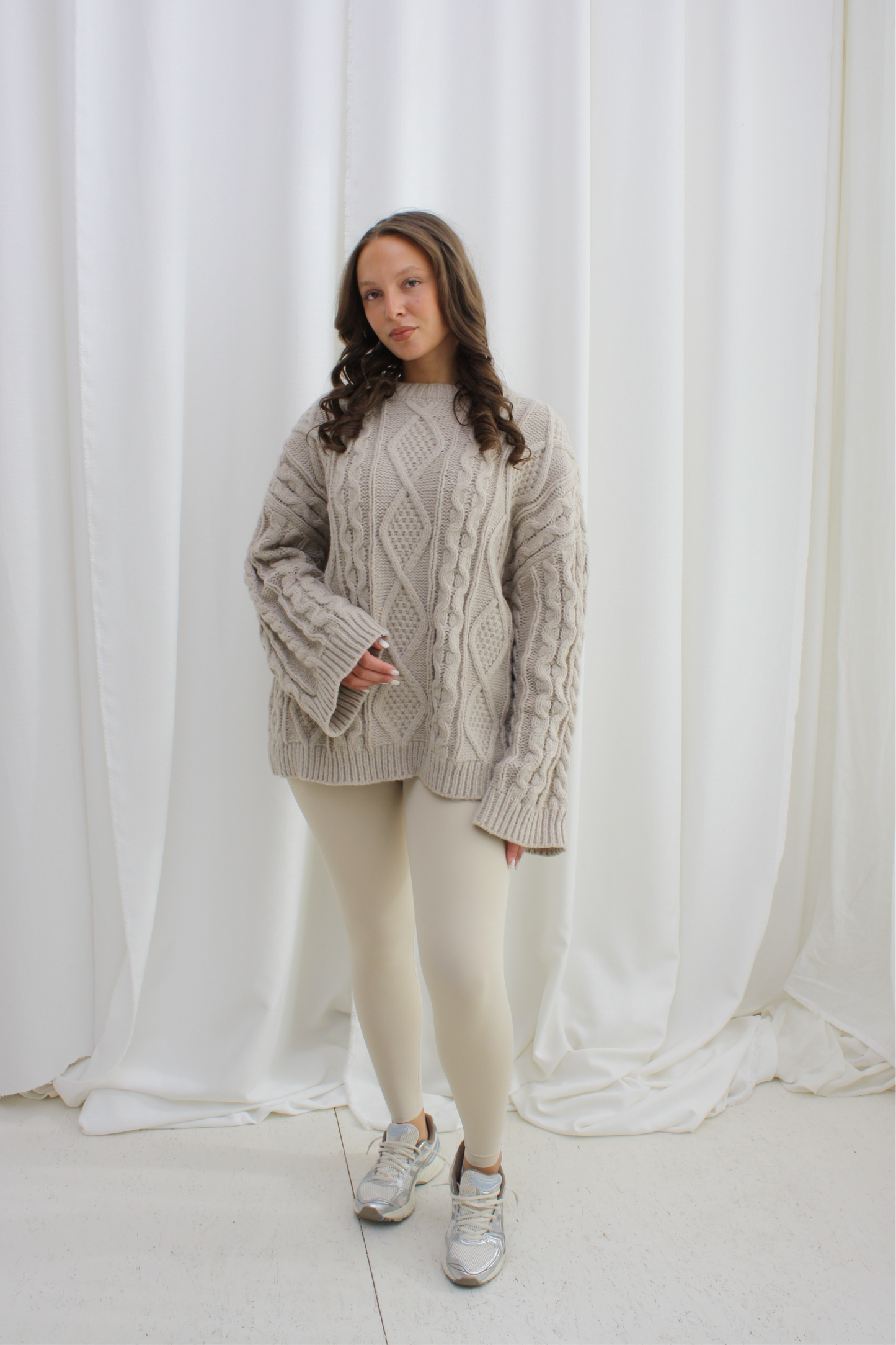 Trui met wijde mouwen- beige