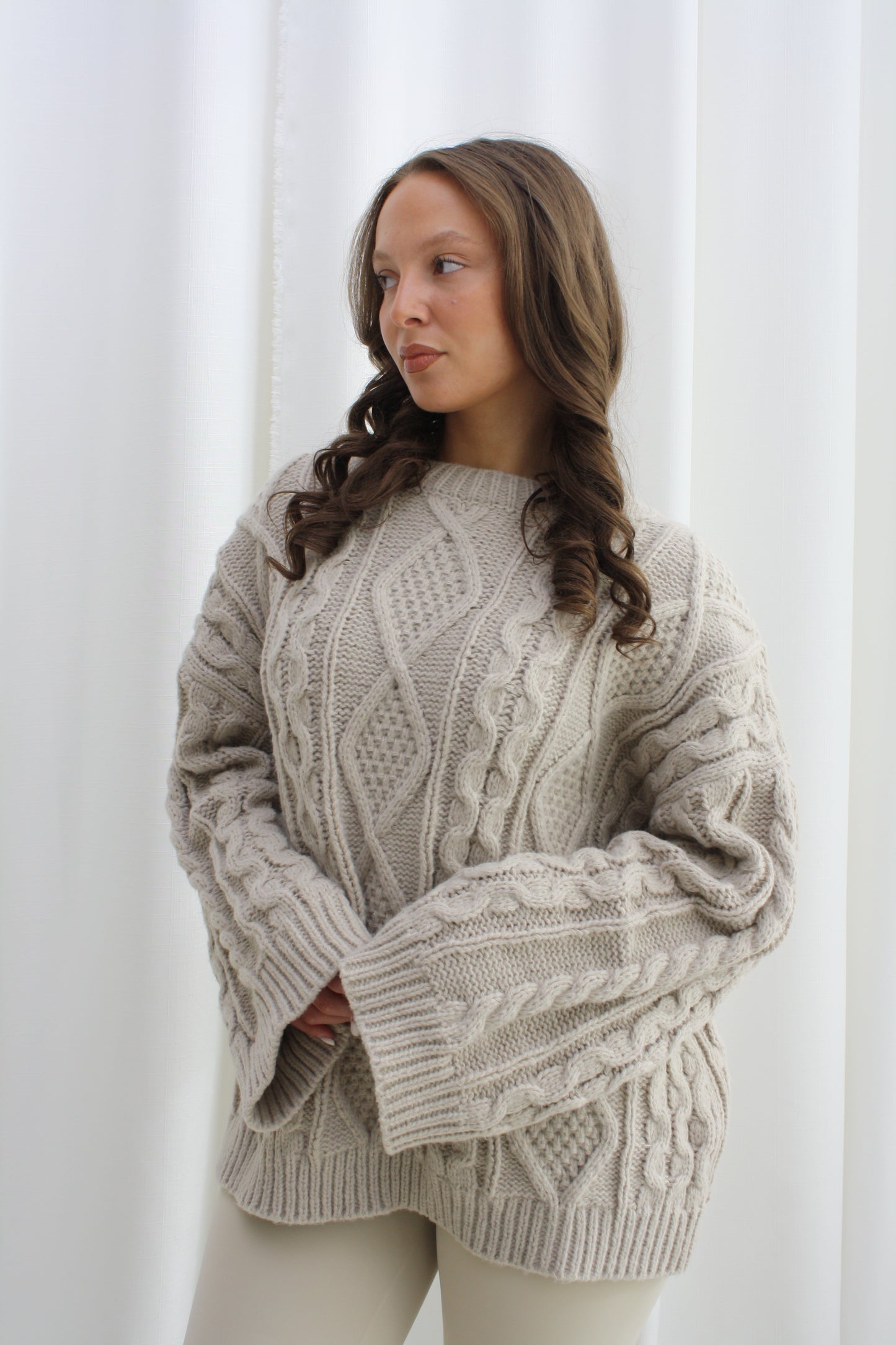 Trui met wijde mouwen- beige