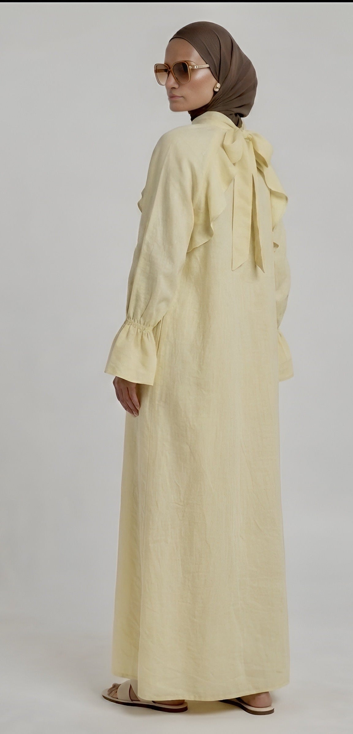 Jellow ruffle maxi-dress