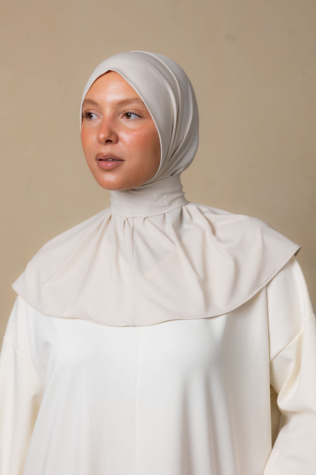 Instant silk scarf light beige